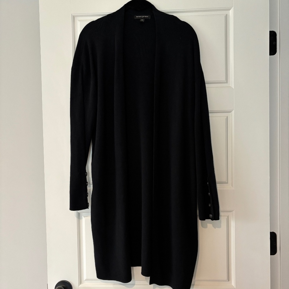 Banana Republic women's Black long Duster Cardigan sweater Size Large P